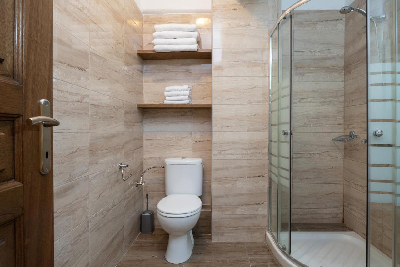 Vetrinos Apartments 아이오스 니콜라오스 외부 사진